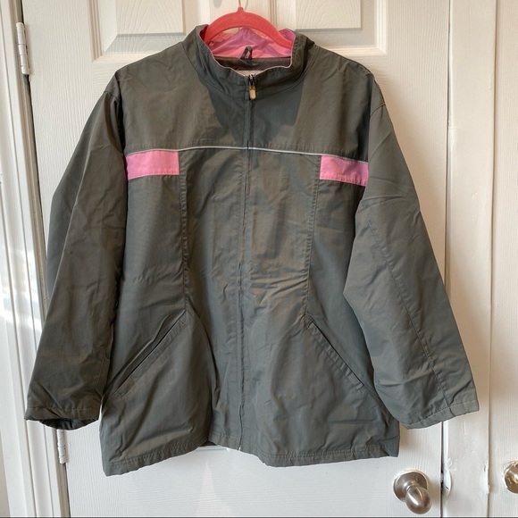 New Balance Running Jacket Gray and Pink - Picture 2 of 15